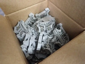 NEW Allen Bradley 1492-J10 Box of 67 Terminal Blocks (J3) - Picture 1 of 5