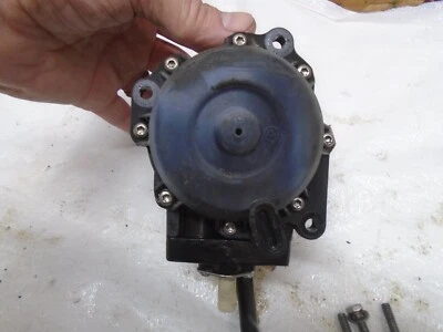 1984 JOHNSON J140TLCRD 140HP VRO PUMP ASSY 5004559 5004554 OUTBOARD BOAT MOTOR - Image 1 of 4