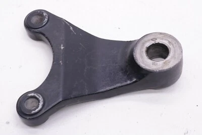 82 铃木 GS550M KATANA 后制动挂架支架 GS550 GS 550 1982 S92 — 第 1/2 张图片