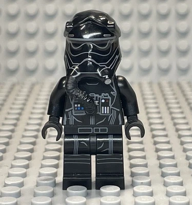 LEGO Minifigure -  First Order TIE Pilot - sw0902 - Image 1 of 4