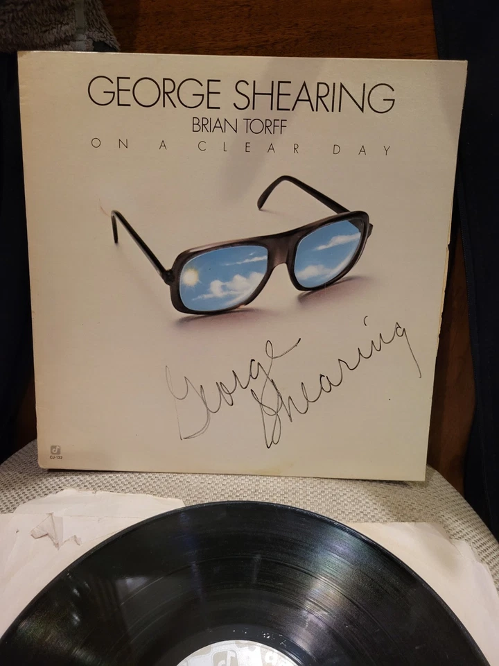 George Shearing Signed LP On a Clear Day Concord Jazz CJ‑132 1980 EX Foto 1 de 4