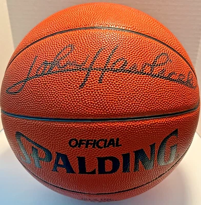 Celtics John Havlicek assinado Spalding jogo oficial da NBA basquete sem certificado de autenticidade - Imagem 1 de 2