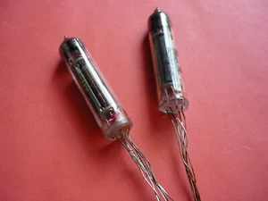 2pcs. 6P30B / 6П30Б Ultra-miniature low frequency output pentode TESTED - Picture 1 of 3