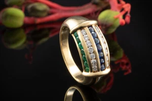 Ring mit Saphir Smaragd und Brillanten in 585er Gelbgold Eleganter Schmuck - Bild 1 von 5