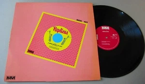 Maxi 45t 12" Vinyl. REPLICAS - (I was) Born to cry - POP 1983 - Picture 1 of 3