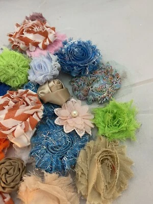 Lot of Cloth Flowers Scrapbooking Crafts sewing - Image 1 of 4