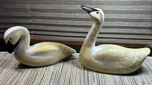 Lot 2 Folk Art Vintage Primitive Swans Birds Decoys Decoy Shabby Chic Boho - Picture 1 of 14