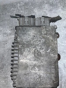 CHRYSLER VOYAGER 2003 3.3 petrol Engine Control Unit P04748431AE - Picture 1 of 5