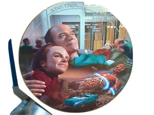 STAR TREK VOYAGER LIFE SIGNS HAMILTON PLATE WITH COA - Picture 1 of 8