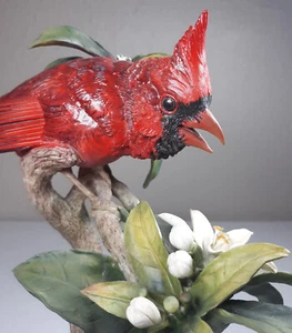 Royal Worcester Dorothy Doughty Red Cardinal Figure Wood Stand Vintage AS IS - Picture 1 of 19