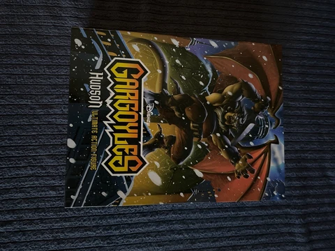 neca gargoyles hudson figure Cover