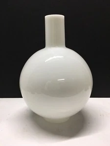 3”Vintage Plain Milk Glass GWTW lamp shade - Picture 1 of 6