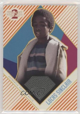 2019 Topps Stranger Things 2 Costume Relics Orange 20/99 Lucas Sinclair 0c3 - Image 1 of 3