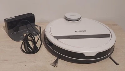 Ecovacs DEEBOT 900 Saugroboter - Weiß - Bild 1 von 3