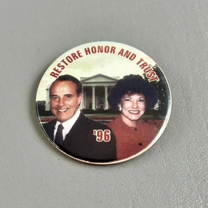 Bob Elizabeth Dole Restore Honor And Trust ‘96 2.5” Political President Button - Picture 1 of 3