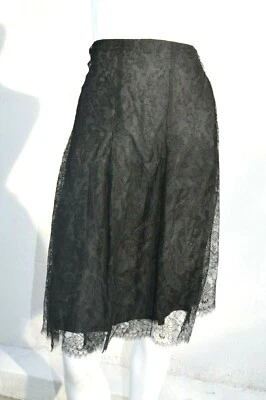 BURBERRY Londres Falda Encaje Talla 12 Negra Usada Como Nueva Falda Corta Encaje Negro  Foto 1 de 4
