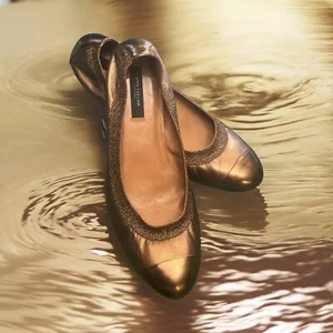 ANN TAYLOR Sarah Stretch Flats Bronze Ladies Shoes Size 9 Original Price $178 - Picture 1 of 5