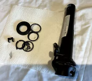 Dahon Steering Column Black With Parts - Picture 1 of 10