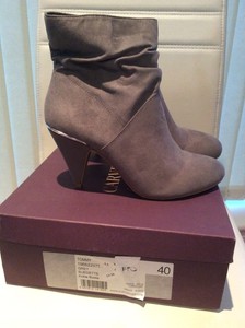 carvela surround boots