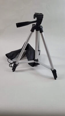 50 Inch Lightweight Aluminum Camera Mount Tripod Stand With Bag - Image 1 of 4
