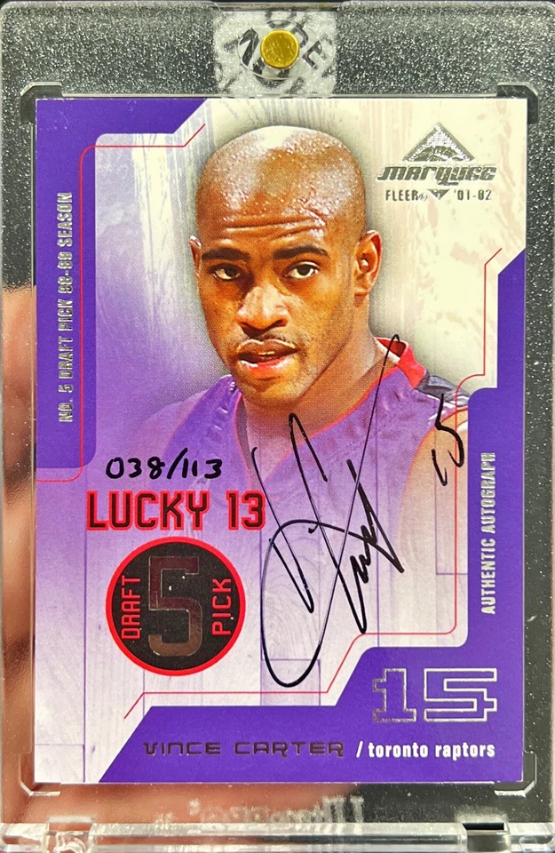 2001-02 Fleer Marquee Vince Carter Lucky 13 On Card Auto /113 SSP Rare - Image 1 of 1