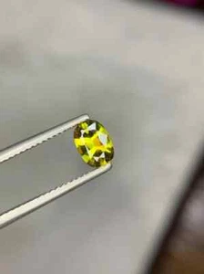 0.95 CT Natural Fire Sphene Titanite Gemstone Oval Cut | Untreated | Pakistan - Picture 1 of 5