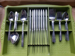 Oneida Orlando Profile Stainless 50-piece Service set w/ tray in original box - Picture 1 of 7