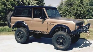 Frühe BRONCO Toyota Land Cruiser Neu Rocker Streifen Streifen Grafik Aufkleber - Picture 1 of 1