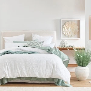 Cynthia Quilt Cover Set - Picture 1 of 9