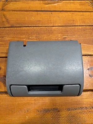 1988-1994 Chevy C/K 1500 2500 GMC Silverado Sierra Pull Out Cup Holder GRAY OEM - Image 1 of 4