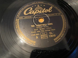 NAT "KING" COLE : THE CHRISTMAS SONG / NATURE BOY. UK. 78.rpm (1948) - Picture 1 of 5