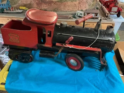 1930 Keystone Pressed Metal Ride On Steam Engine #6400 - Image 1 of 4