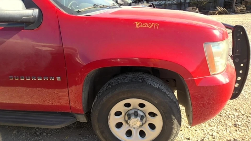 (LOCAL PICKUP ONLY) Passenger Right Fender Fits 07-14 SUBURBAN 1500 1884637 Foto 1 de 4