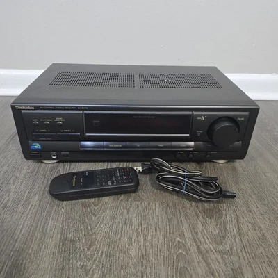 VINTAGE TECHNICS SA-EX110 HiFi STEREO RECEIVER AMPLIFIER PHONO +Remote Bundle - Image 1 of 4