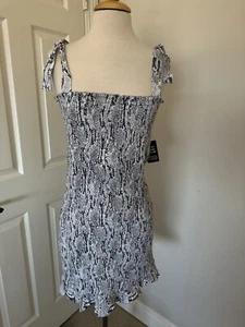 Vestido ceñido al cuerpo elástico ceñido al cuerpo blanco negro piel de serpiente talla L blanco negro - Imagen 1 de 16