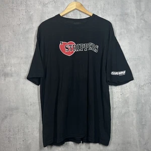 Camiseta De Colección SKIN Industries I Love Strippers Negra Roja Logo XL Corazón - Imagen 1 de 6