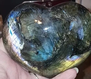 Large Flashy Labradorite Heart With Purple - Picture 1 of 19