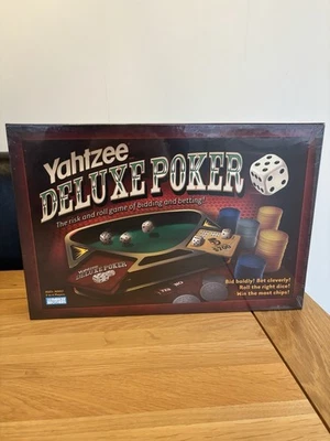 Yahtzee Deluxe Poker Game Parker Brothers Hasbro 2005 - Image 1 of 2