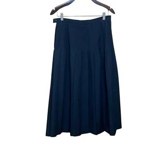 Chic Black Pleated Skirt. 13-14. - Picture 1 of 4