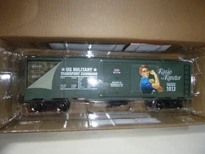 O GAUGE-MENARDS WWII COMMEMORATIVE BOX CAR-ROSIE THE RIVETER - Picture 1 of 2