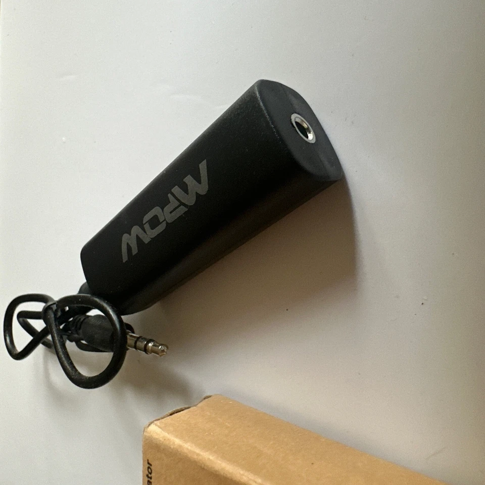 Ground Loop Noise Isolator for Car Audio/Home Stereo System with 3.5mm AUKEY - Image 1 of 4