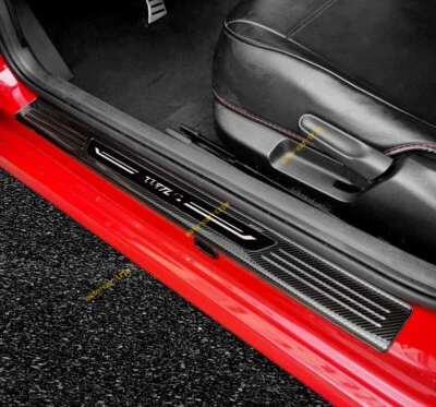 Tira de protección de umbral lateral de acero de fibra de carbono 2 piezas para VW Beetle 2012-2019 Foto 1 de 4