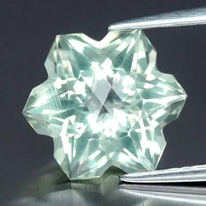 π 3.06ct 9.2x9.2mm VS Snowflake Natural Green Amethyst - Brazil Gemstone - Picture 1 of 4