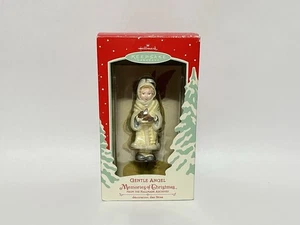 Hallmark Keepsake Memories Of Christmas 2002 Gentle Angel Ornament - Picture 1 of 14