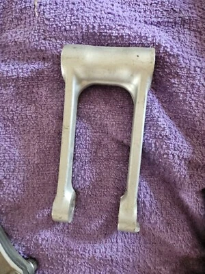 2003 Yamaha Yz450f задний Dogbone амортизатор связи ссылка  - Изображение 1 из 4