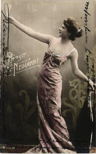 Frau um 1900 romantische Postkarte Glamour Vintage (P207) - Bild 1 von 2