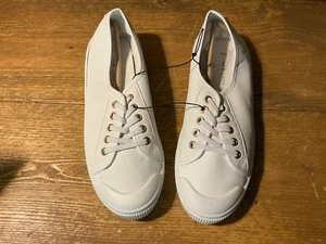 New Look White Marsha Elasticated Lace Trainers Pumps Size 8(41) - Picture 1 of 5