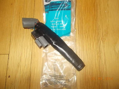 全新 原始设备制造商 1993 1994 年 1995 年 水星 VILLAGER 头灯口袋和电线 F4XY-13234-A — 第 1/2 张图片