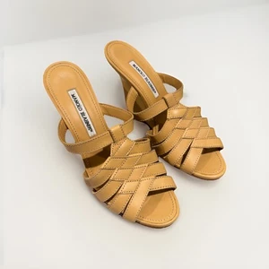 Manolo Blahnik Strappy Leather Open Toe Wedge Slides Sandals Size 39 - Picture 1 of 11