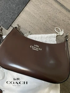 Coach Umhängetasche Lackleder Braun - Bild 1 von 8